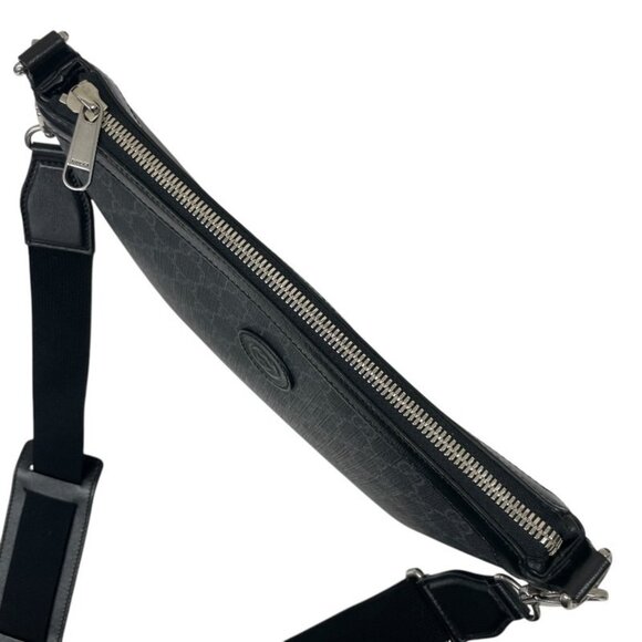 GUCCI Black Shoulder Bag - Picture 11 of 14